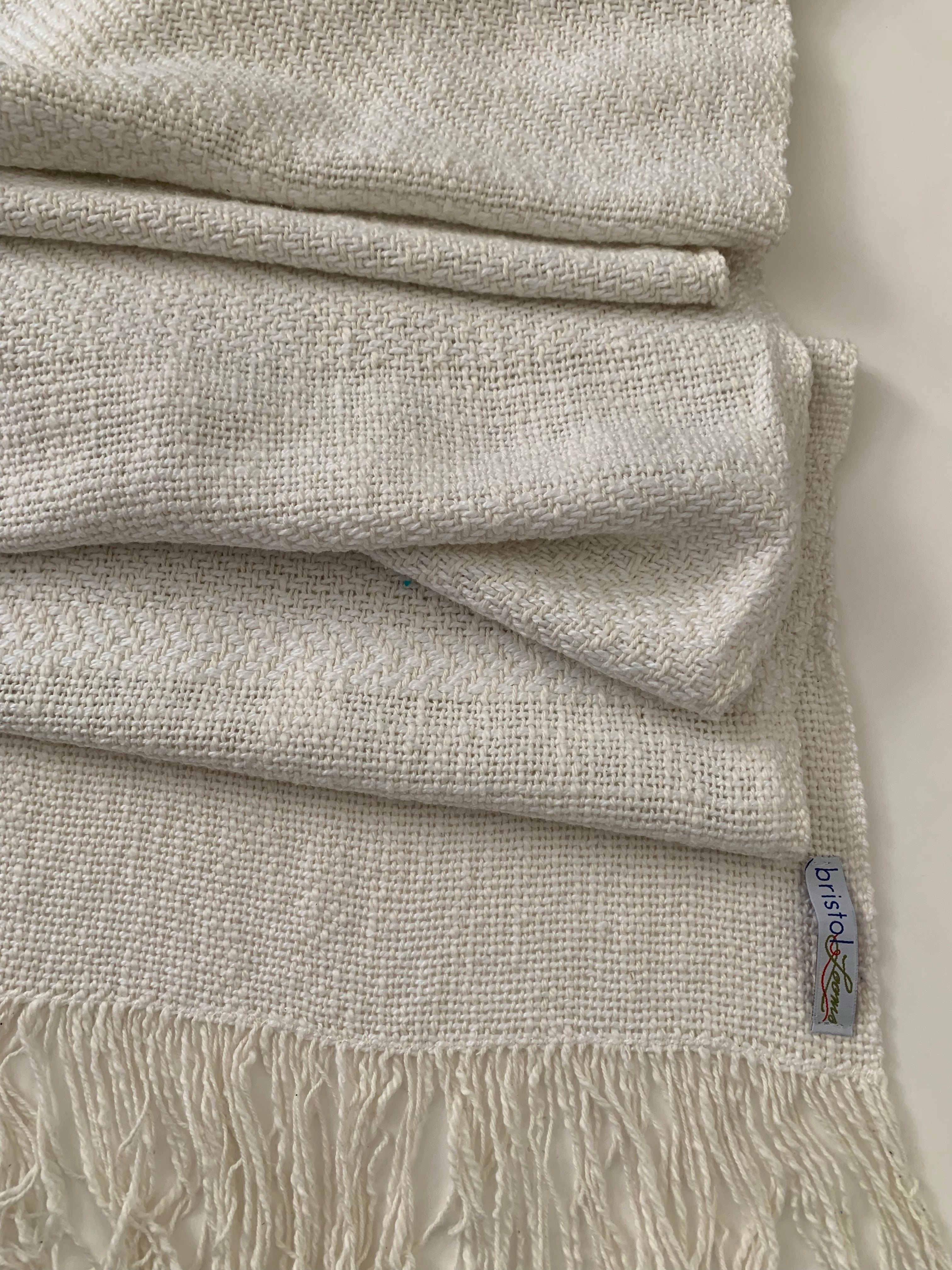 White Pattern Scarf • WIDE